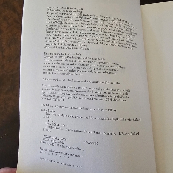 Like a Lampshade In a Whorehouse: My Life In Comedy by Phyllis Diller, Softcover - Picture 4 of 6